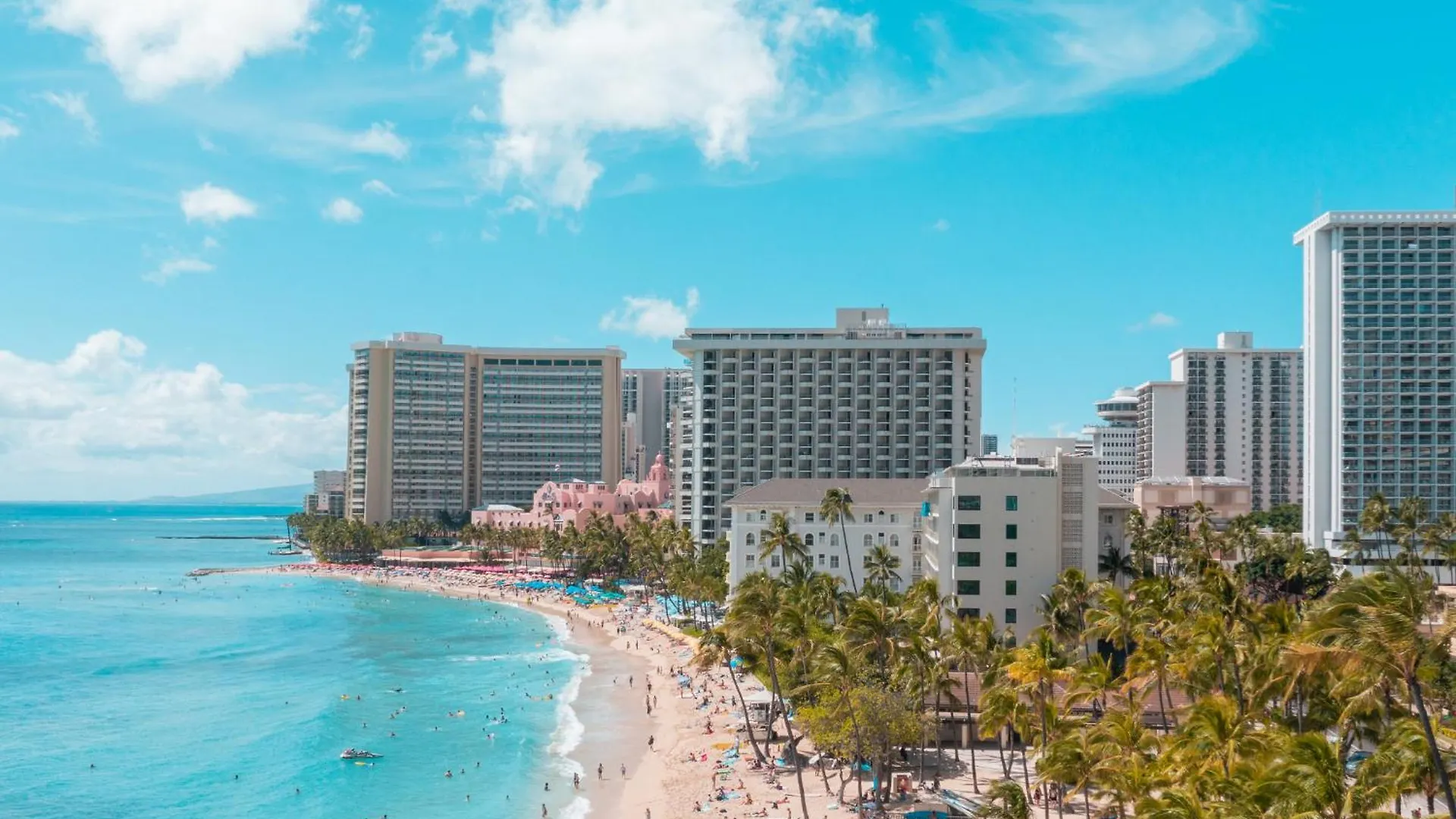 Waikiki Banyan 1Br, Steps To Beach With Free Parking! ホノルル